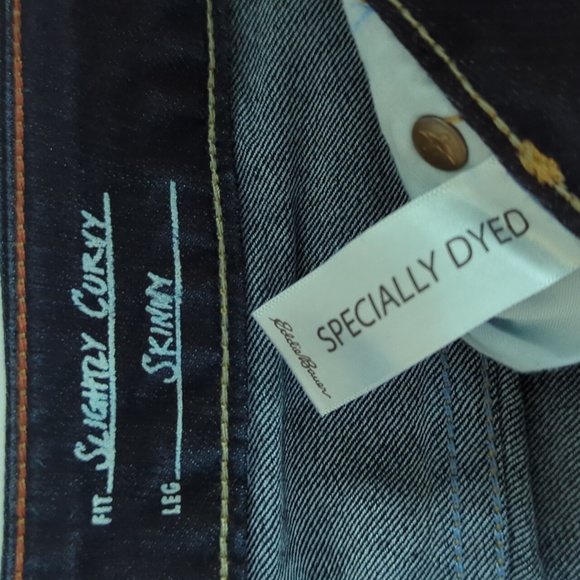Eddie Bauer Slightly Curvy Skinny Leg Jeans 18 Dark Wash Blue - Picture 4 of 14